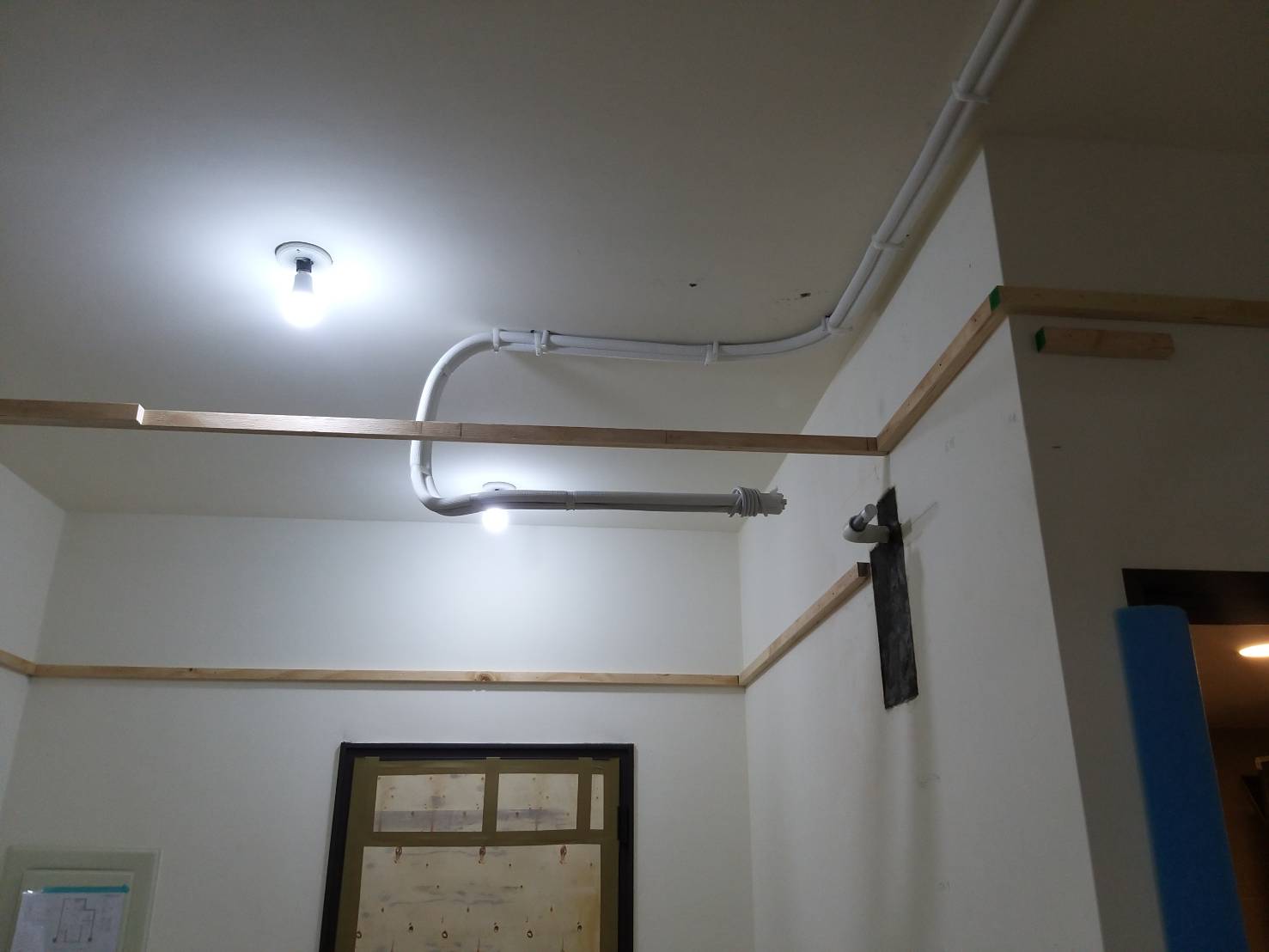 空調家電-育翎空調/鄭輝男